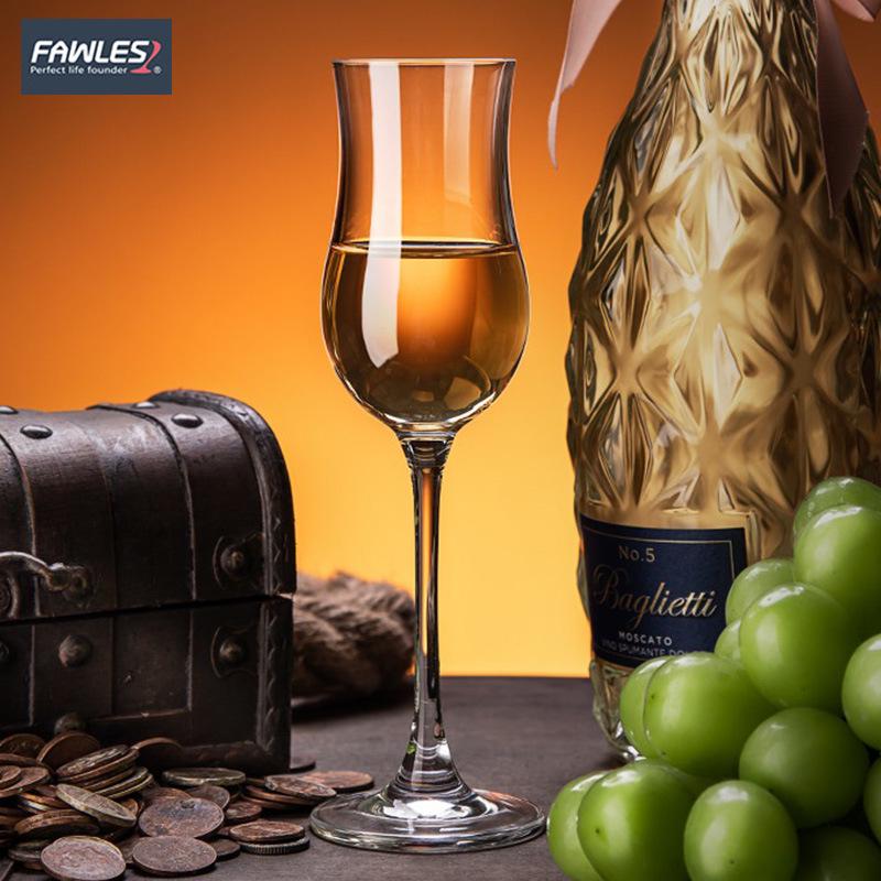 Bicchiere da Degustazione Whiskey e Vino in Cristallo Tulipano con Gambo