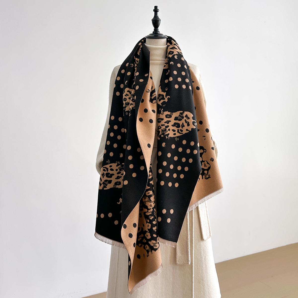 

Ladies Thickened Winter Scarf Leopard Print Polka Dot Pattern Dual-Sided Faux Cashmere Jacquard Wool Pashmina Wrap for Luxury