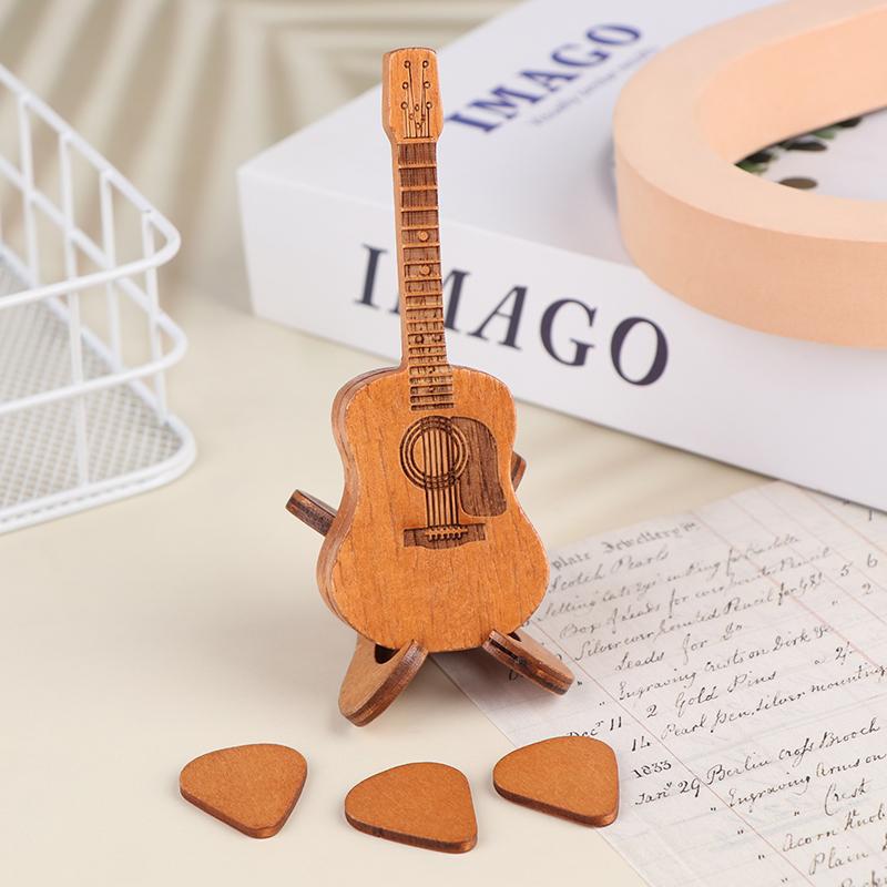 Wooden Guitar Pick Box With Standard 3 Pcs Engraved Guitar Picks Box Guitar Plectrum Storage Box For Guitar Lovers Guitarists