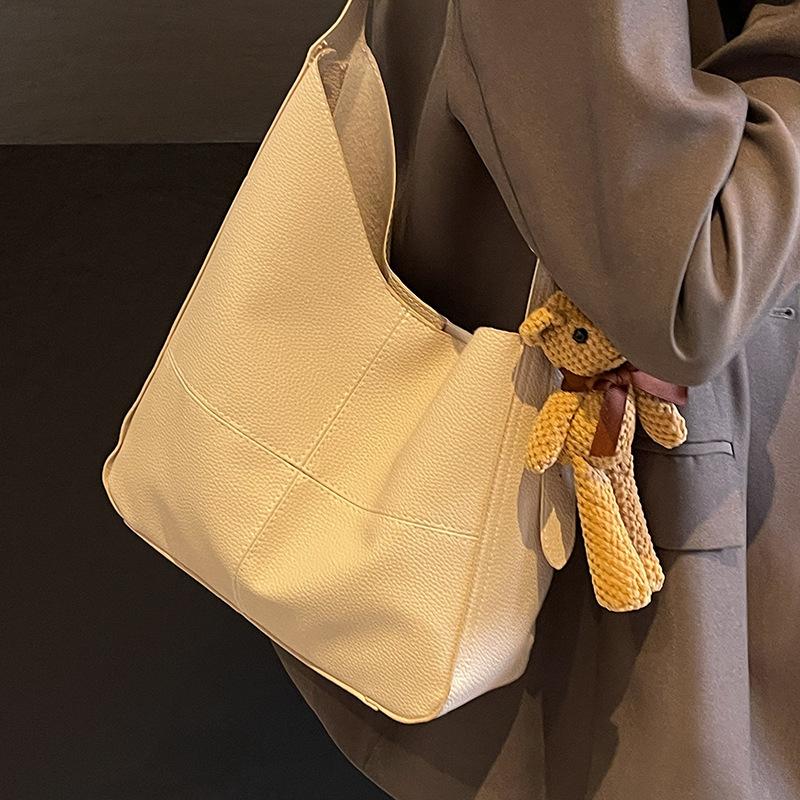 Large Capacity Commuting Bag Women's New Retro Tote Bag Women Ins Fashionable Versatile One-shoulder Handbag Women