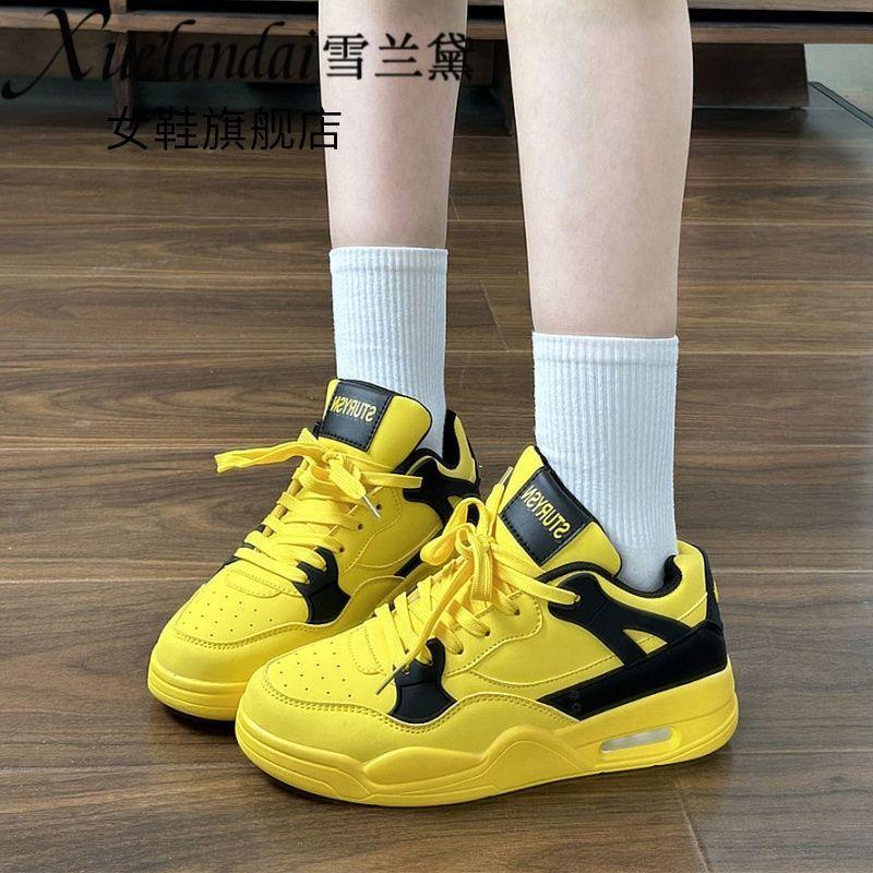 Hong Kong style thick-soled air cushion skateboard shoes women's ins tide 2025 autumn new high-value versatile casual sports shoes