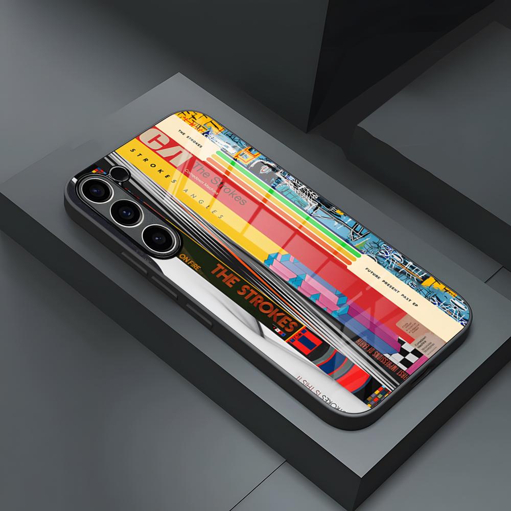 

Rock Band The Strokes Is This It Phone Case For S24 Ultra Samsung S23 Fe S22 S20 S21 Plus A54 A34 A24 A53 Note 20 Glass Cover Samsung note20