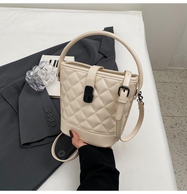 Popular Niche Bags, New Women's Bags, Diamond Versatile Messenger Bags, Shoulder Portable Bucket Bags