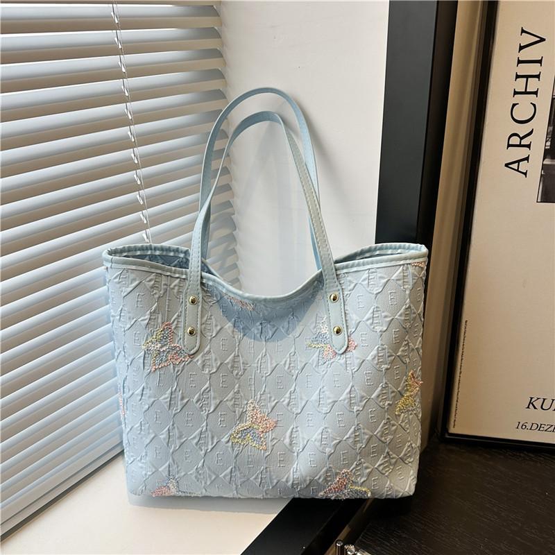 Summer Beautiful New Butterfly Embroidery Texture Gentle Temperament Large Capacity Shoulder Armpit Bag