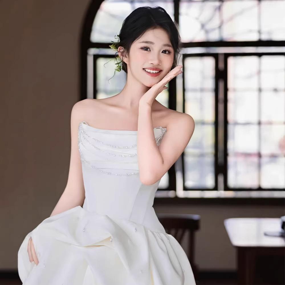 French tube top light wedding dress bride simple niche satin door yarn simple Mori white engagement dress dress