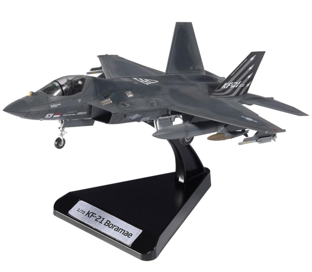 

Academy 1/72 Korean KF-21 Borame Plastic Model Kit 12585