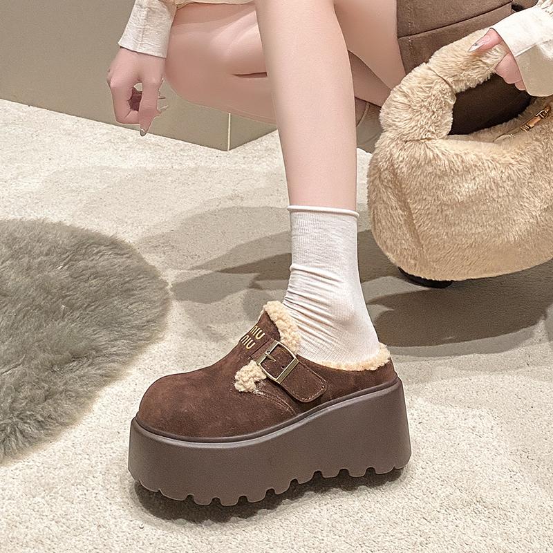 Mote Nye Dame Høye Platå Tøfler 8CM Kiler Bling Sko Dame Ute Skinn Fritid Chunky Sneakers Sommer Pustende Tøfler