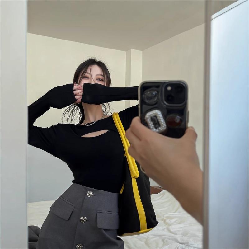 Hollow Long-sleeved T-shirt Women's New Autumn Spice Girls Sexy Slim Design Feeling Base Shirt Student Top