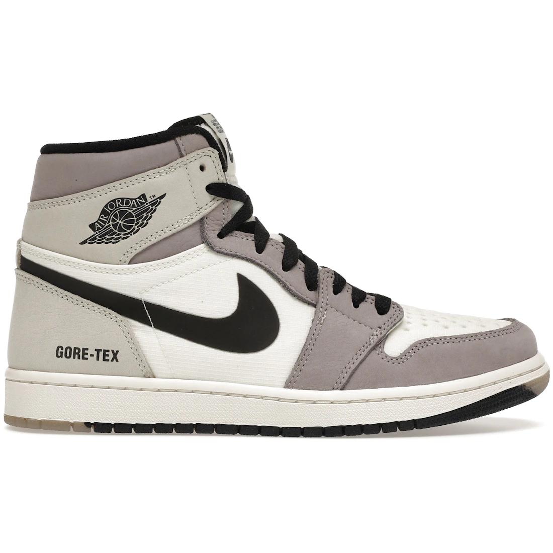 

Sneaker Jordan 1 Retro High Element Gore-Tex Light Bone(DB2889-100) 41