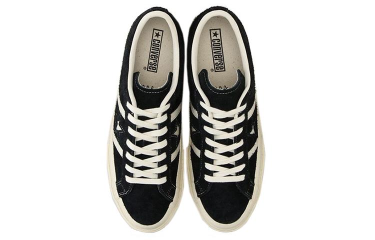 Converse Unisex Star & Bars Suede Low Top Sneakers Black 1CL659