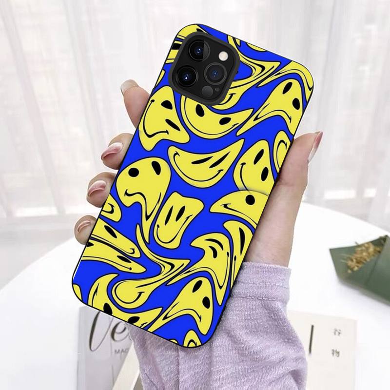 Cute Funny Trippy Smiley Face Phone Case for iPhone 11 12 13 Mini Pro Max 8 7 6 6S Plus X 5 SE 2020 XR XS Funda Case