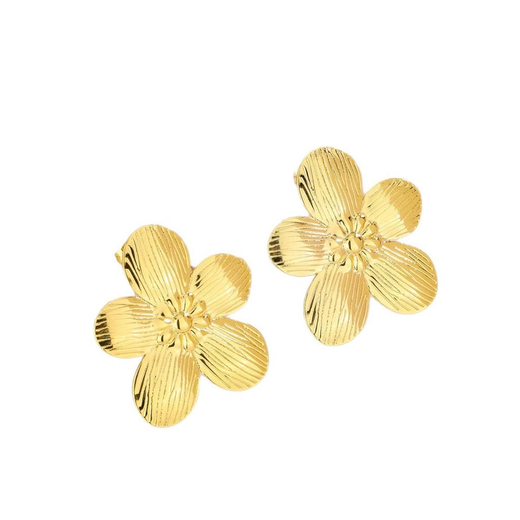 European and American exaggerated personality pleated texture flower titanium steel stud earrings, retro design sense gold five-petaled flower 