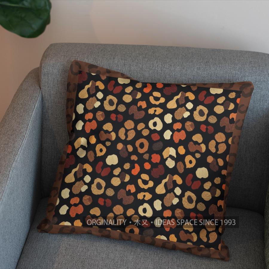 2D Colorful Jaguar Design Pillow For Home Decor Pattern Cushion Cover Suitable For Sofa Bedroom Car Pillow Cover