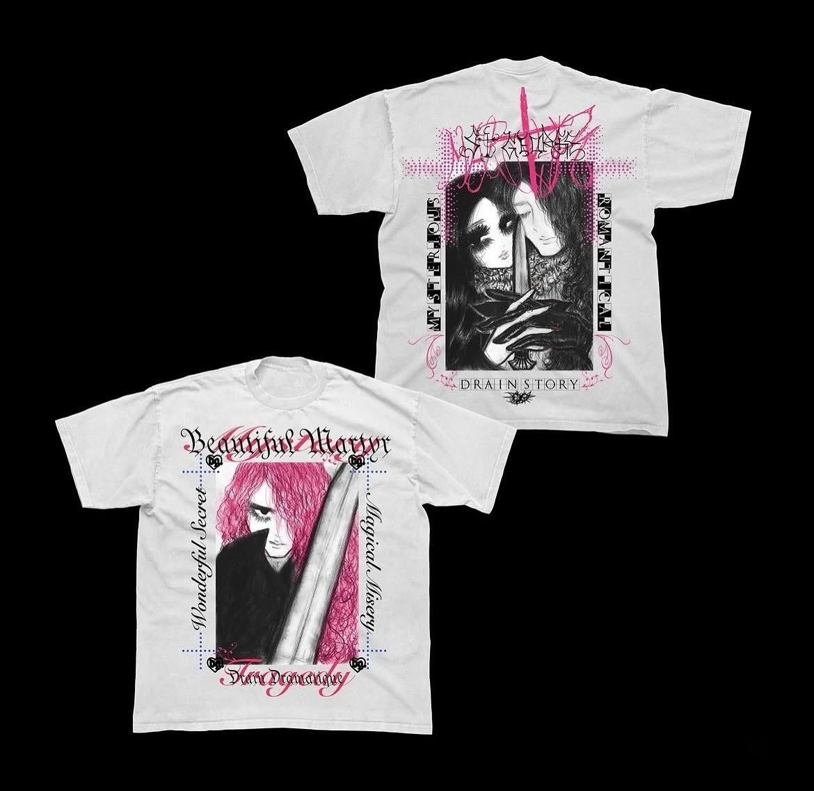 

Нова 2026 Bladee Drain Gang Martyr Tour Drain Story Футболка Репринт Бавовна Повний Розмір Висококласна Розкіш Підходить і чоловікам, і жінкам Топ 4XL