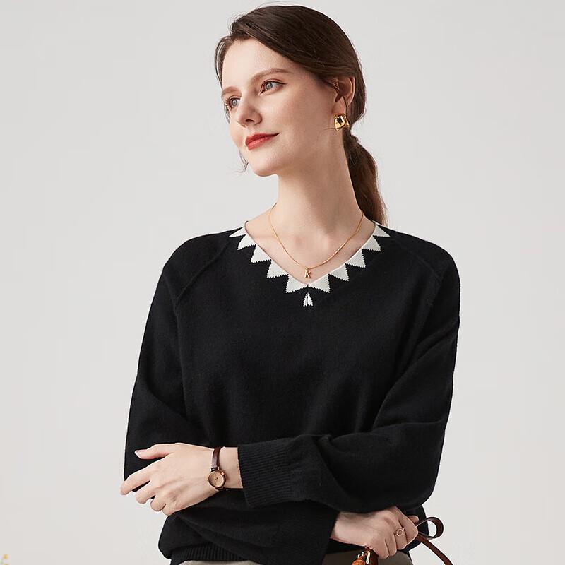 Zhao Jun Women's Loose-Fit Retro V-Neck Cashmere Sweater