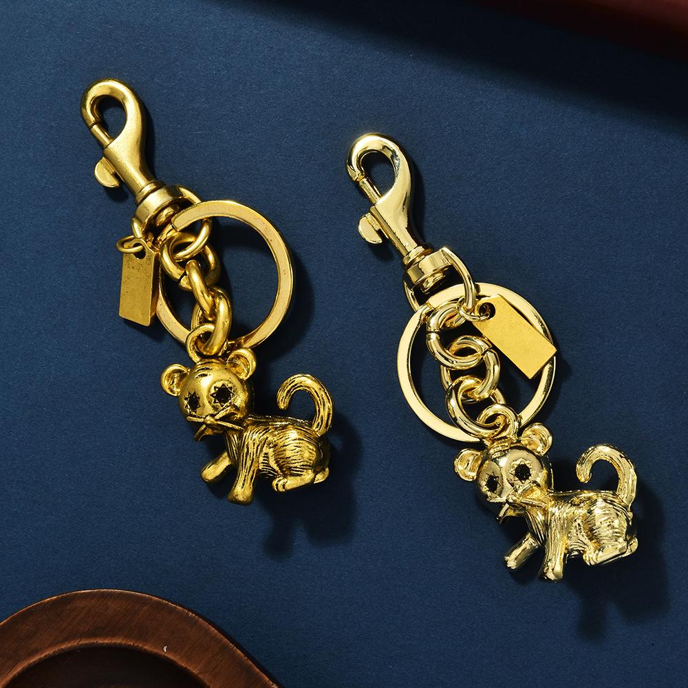 3D Lucky Cat & Dinosaur Metal Keychain - Promotional Gift Keyring Pendant