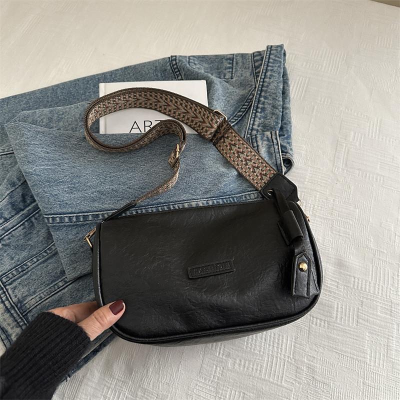 Trendy Pillow Bag For Women In Black Khaki And Brown Stylish Soft Pu Material