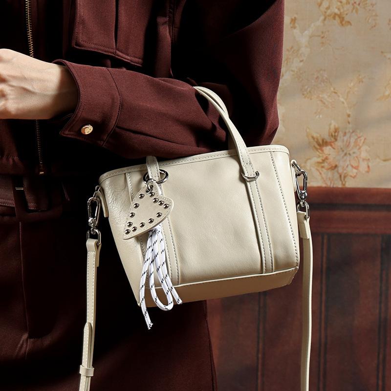 Real Crystal Vegetable Tanned Leather Handbag Female Design Sense High Sense Shoulder Messenger Bag Versatile Commuter Tote Bag