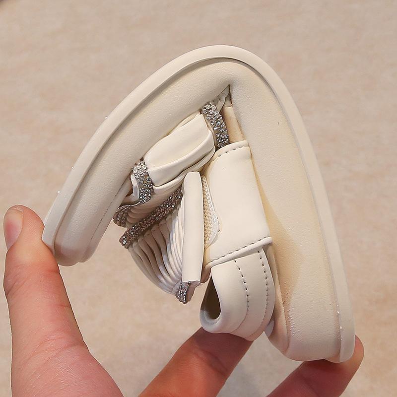Kids Sandals Fashion Versatile Girls Princess Shoes Open Toes Pleated Sweet 2025 Summer Children Beach Shoes Casual Soft Sole