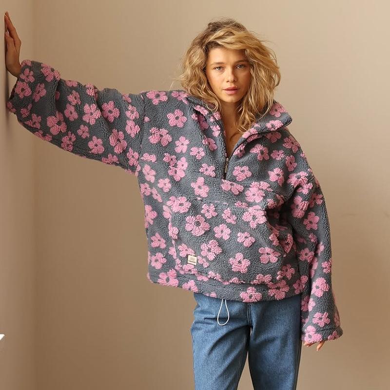 Women's Gray Floral Print Fleece Jacket with Half-Zip Closure