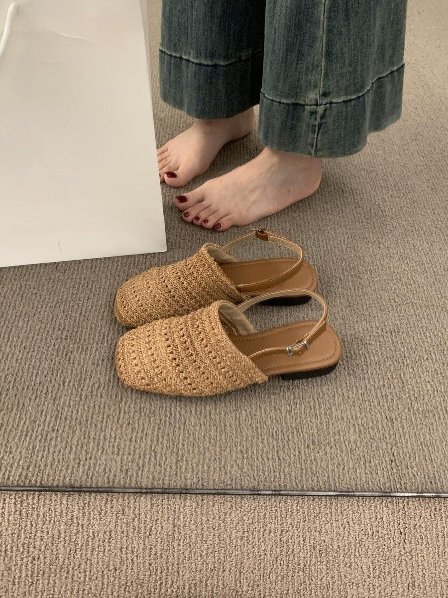 

Retro Mori woven breathable bag head sandals women s summer wear 2025 new casual flat Roman beach shoes 35