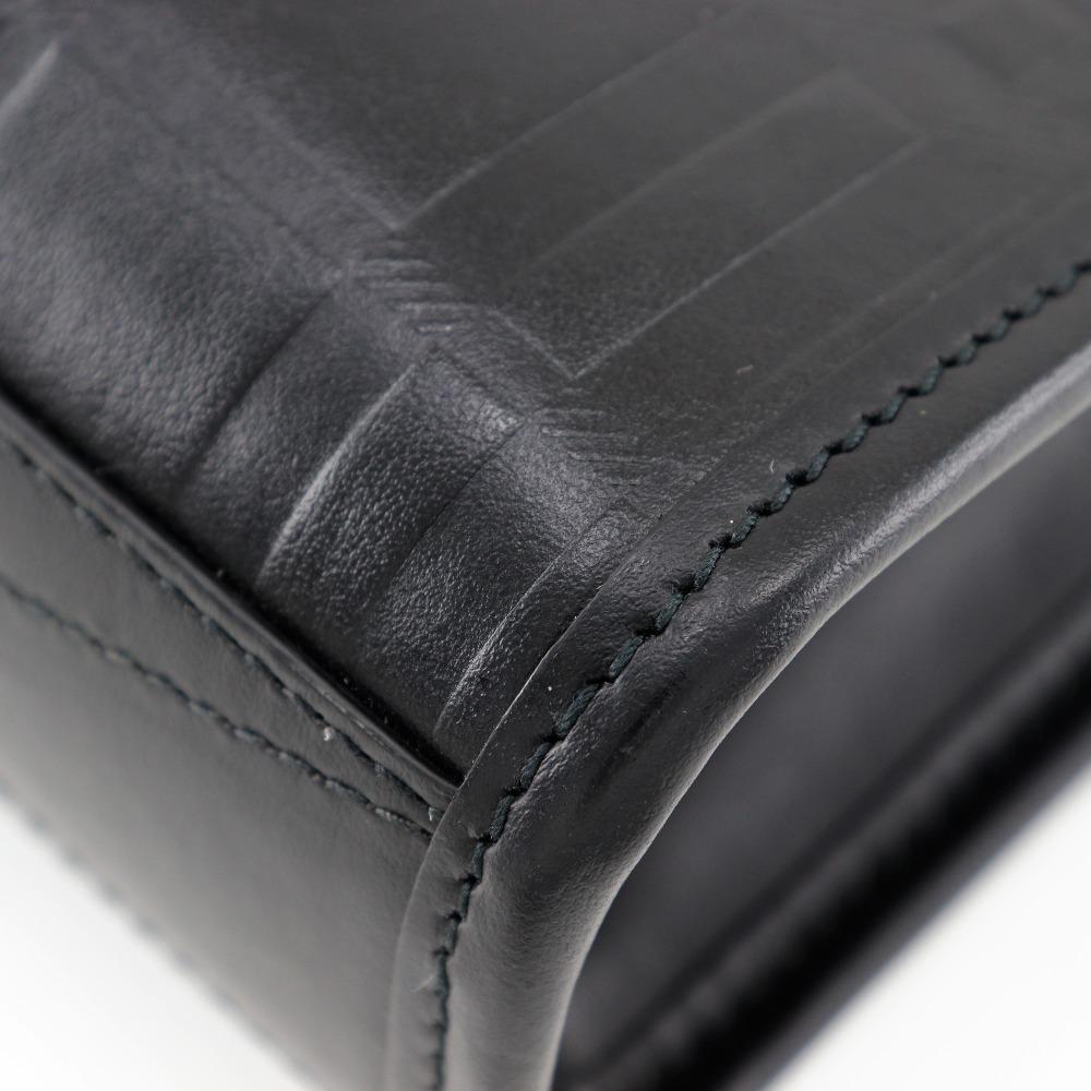 Burberry Geprägte Karo-Handtasche 2WAY-Umhängetasche schwarz Kalbsleder Damen Gebraucht