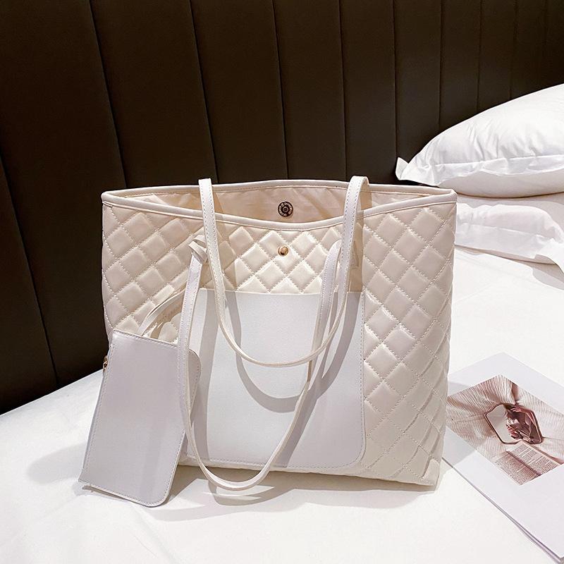 

Large bag women s new embroidered rhombus oblique span bag fashionable large-capacity shoulder handbag tote bag