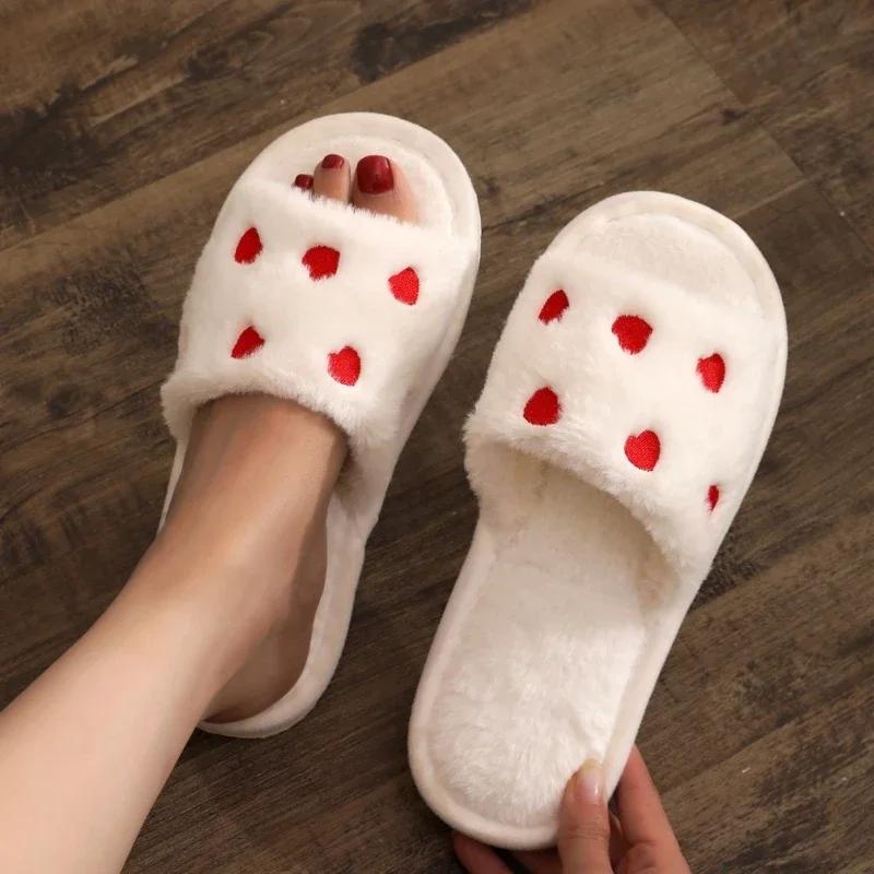 Winter Women Heart Slippers for Home Fur Furry House Slides Men Indoor Floor Soft Sandals Couples Comfortable Cute Flip Flops