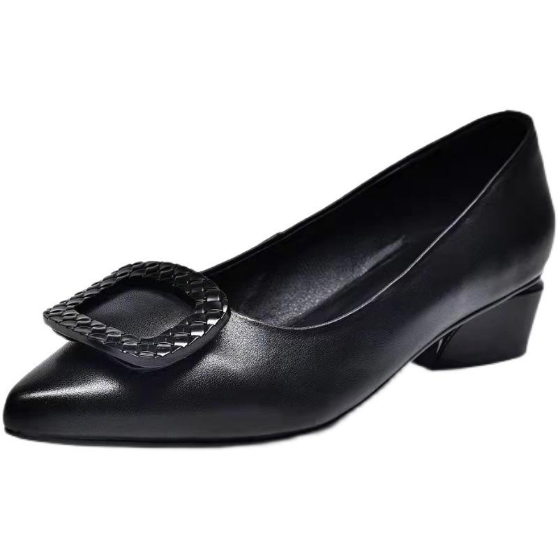 Spetsiga nya läderskor dam första lager kohud lätt mun mjukt läder mjuk sula låg klack arbetsskor pendla