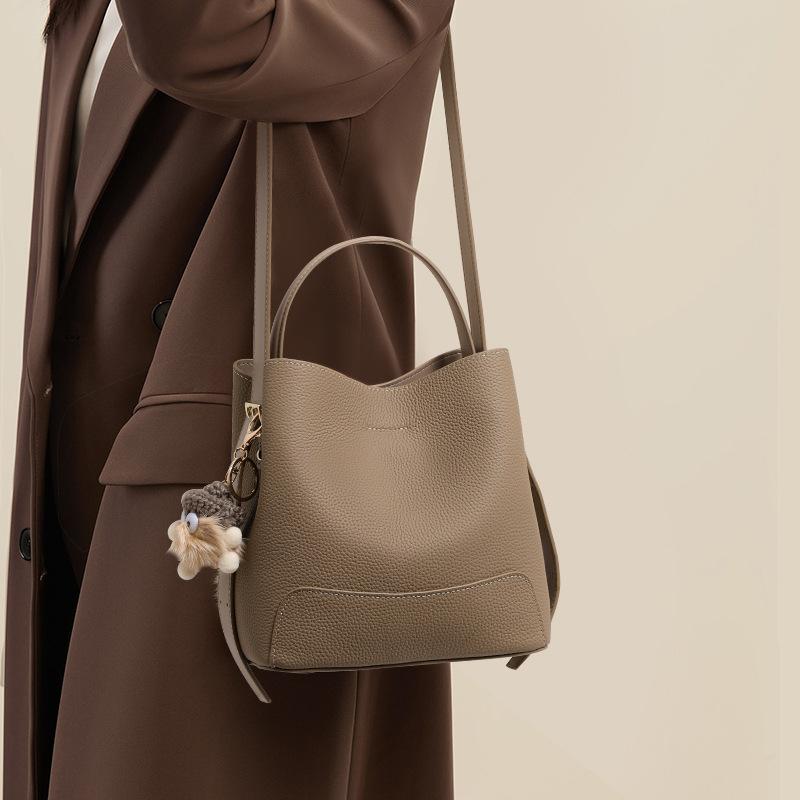 First Layer Cowhide Bucket Bag New Large Capacity Single-shoulder Crossbody Bag High End Mother Bag Versatile Handbag