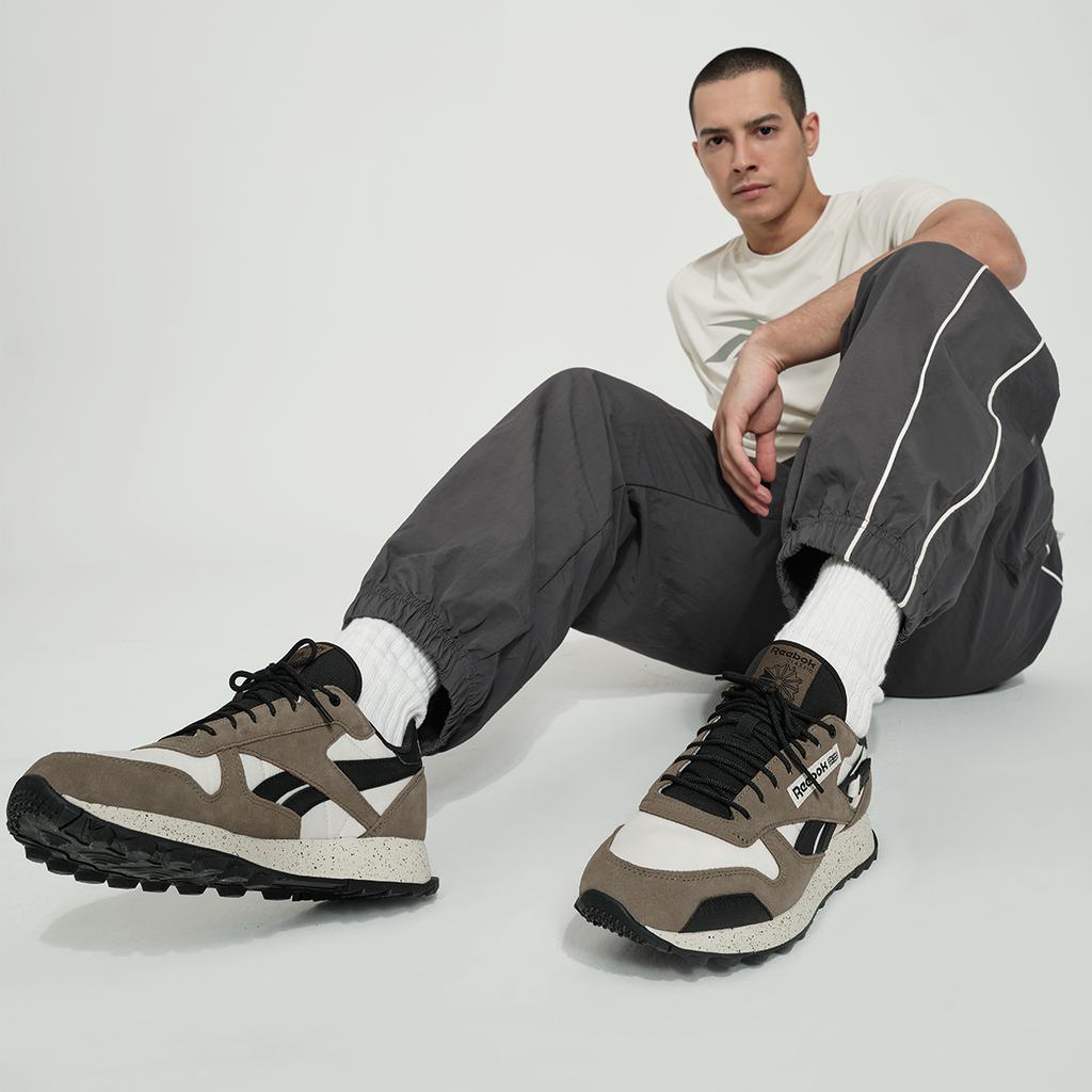 Reebok Classic Leather 'Winterized Army Green' Sneakers 100074285