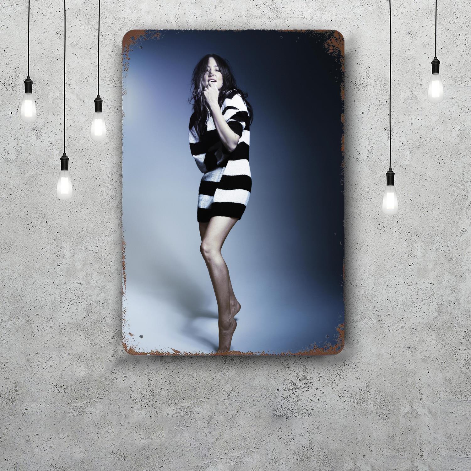

KT Tunstall Metal Signs wall decor Vintage Tin Signs Captain Metal Poster Decor for Bar Pub Club Wall Decoration 20x30cm（7.8x11.8inch）