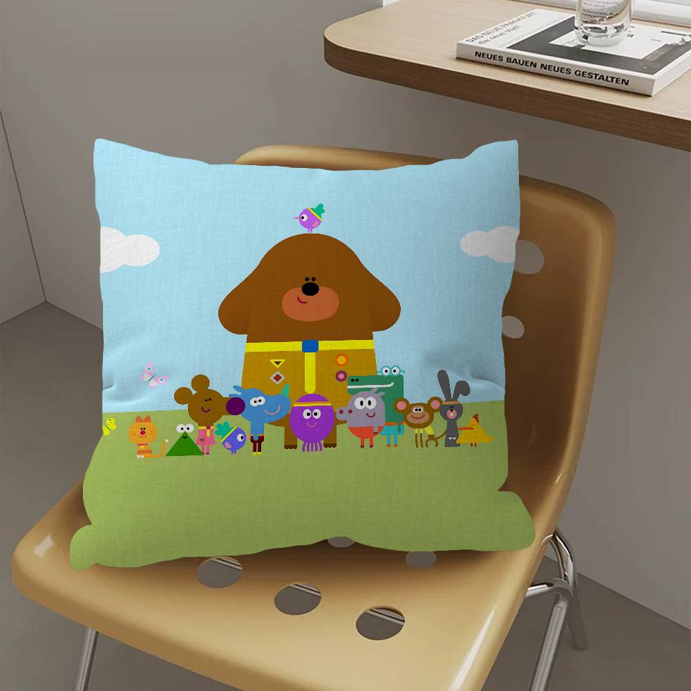 Cartoon Hey-D-Duggee Maple Design Cushion Cover Happy Autumn Harvest Decor Holiday Decorati Pillow Cover