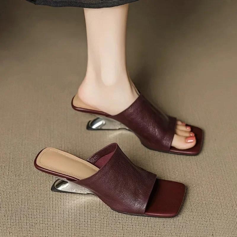 Fashion Wedge Heel Retro Soft Leather Flip-flops for Women In Summer 2025 New Square Toe Open-toe Sandals and Slippers Trend