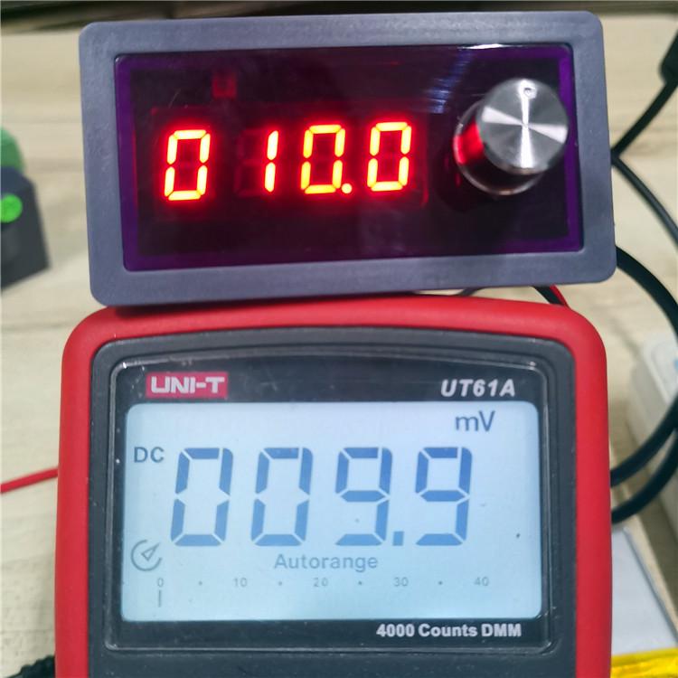 High-Precision Voltage Signal Generator & Thermocouple Temperature Controller Q01H07