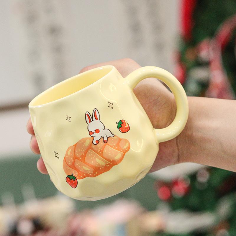 Cream Style Ceramic Mug High Value Drinking Water Cup Pinch Pattern Cup with Lid Spoon Coffee Cup Cute Event Gift Cup