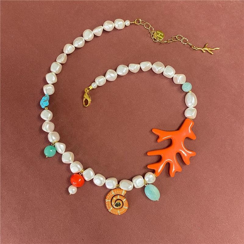 Showfay Stainless Steel Necklace Fashion Pearl Conch Coral Color Pendant Necklace 19.6inches золотой