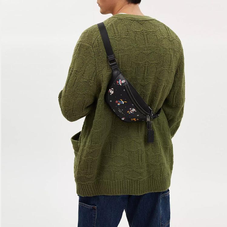 Coach X Disney Collaboration Warren 29 Printed Embossed Nameplate Zipper Closure Coated Canvas And Smooth Calfskin Chest Bag Women Bags CL964-QBM2