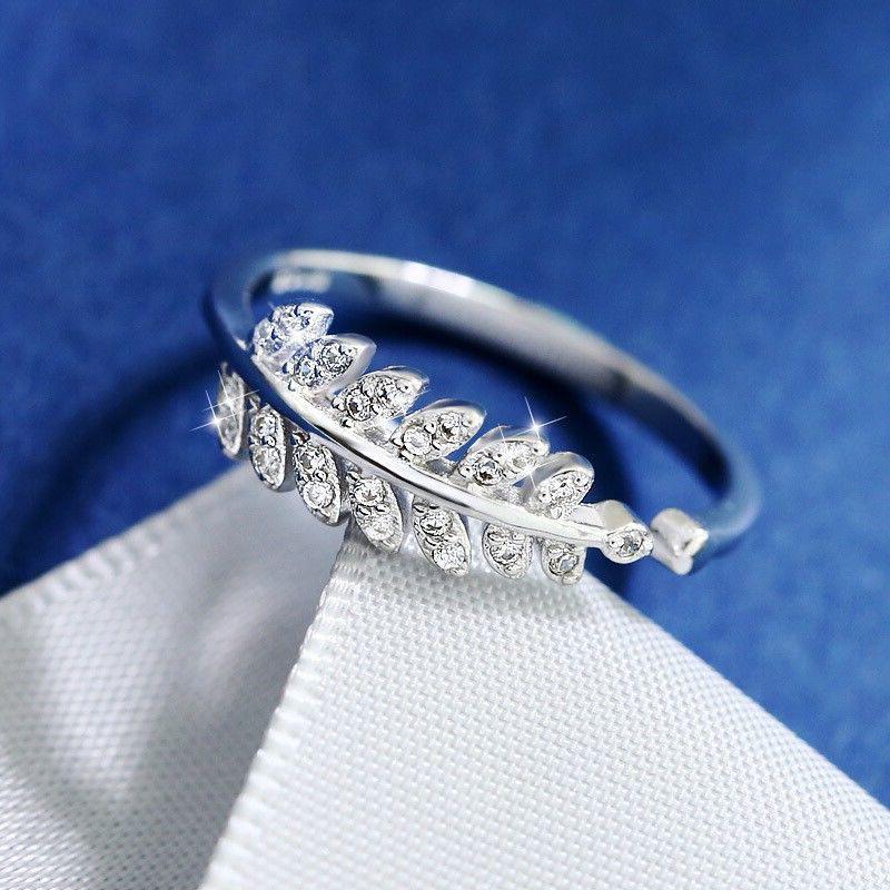 Korean-Style Minimalist Adjustable Leaf Ring with Small Diamonds - Artistic & Sweet Olive Branch Design for Women