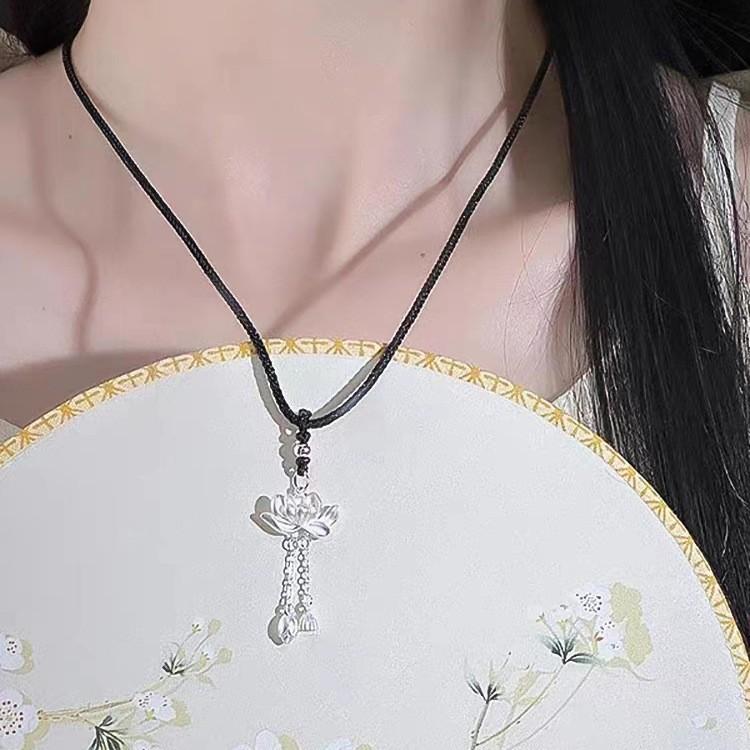 

Douyin Древний Песок Золотой Лотос Два Мира Хуань Ниша Подвеска Высококачественная Кисточка Плетеная Веревка Средневековые Украшения серебряный