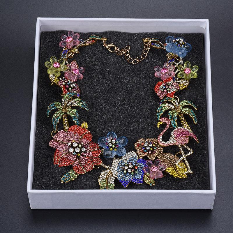 Luxury Exaggerated Full Diamond Flamingo Necklace Retro Alloy Flower Temperament Collarbone Chain