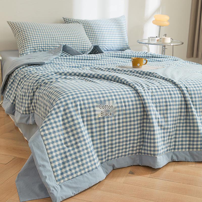 Class A Xinjiang Cotton Summer Quilt - Water-Washed, MUJI Style, Air Conditioning Thin Quilt, Machine Washable, Dormitory-Ready.