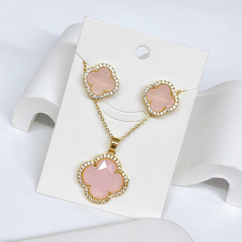 Large Four-leaf Clover Earrings Necklace and Pendant Set - A Luxurious and Versatile Jewelry Set