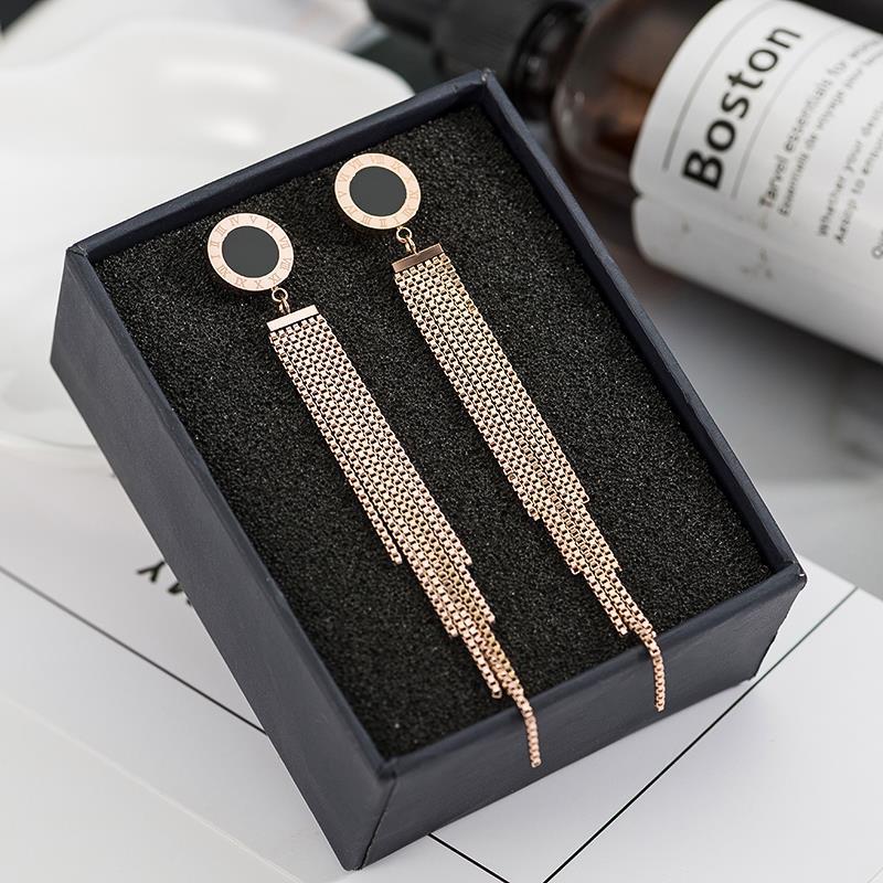Elegant Korean Long Roman Numeral Tassel Earrings, Titanium Steel Rose Gold Plated Ear Cuffs for Women розового золота