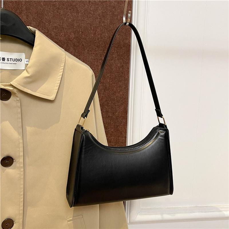 

Trendy Fashionable Women s Solid Color Casual Tote Bag For Commuting And Daily Use