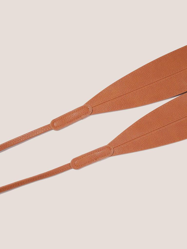 Women's Seasonal Dress Belts - Wide Ribbon Bow Knotted Waist Accessory