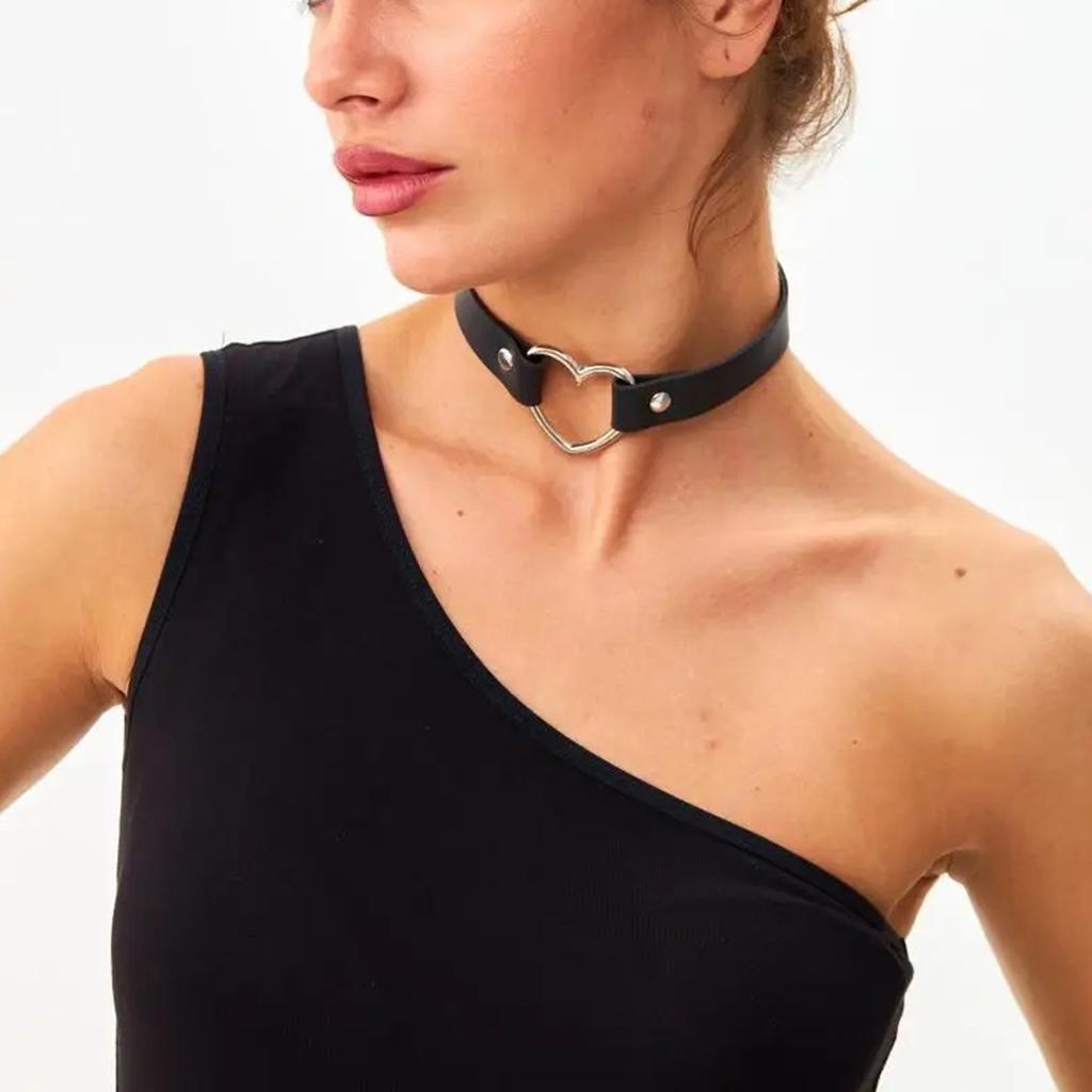 Pu Leather Heart Choker - Adjustable Gothic Necklace - Punk Collar Gift For Women