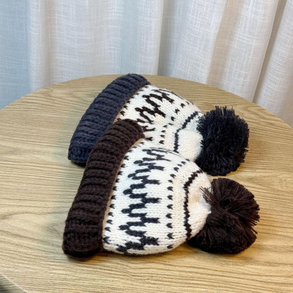 Korean Style Knitted Hat for Cold Protection Versatile Wool Ball Retro Jacquard Wool Hat Women's Autumn and Winter Thickened Warm Ear Protection Hat