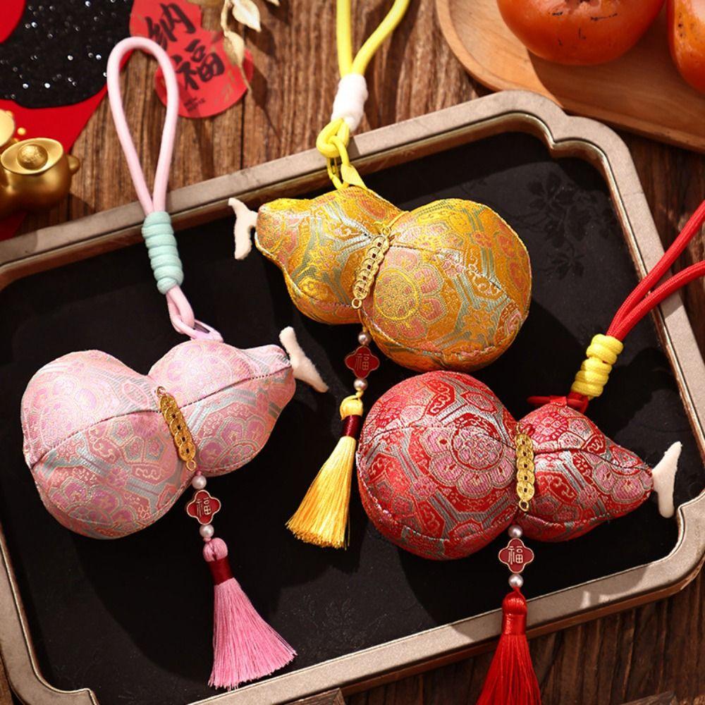 Chinese Style New Years Decoration Traditional Calabash New Year Hanging Ornaments Copper Coin Good Luck Little Horse Keychain