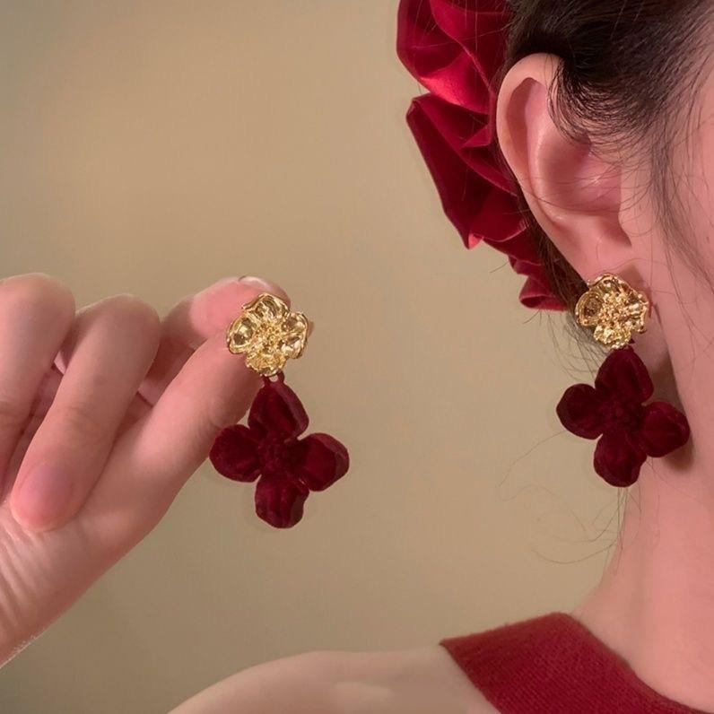 Red Velvet Flower Earrings Women Retro Light Luxury Niche High-end Temperament Ear Jewelry Gift